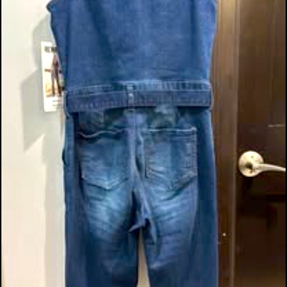 Denim Sleeveless Button-Up Jumpsuit - Picture 2 of 4